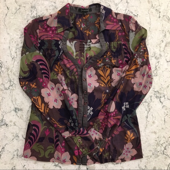 St-Martin’s floral button down Shirt - Picture 2 of 8